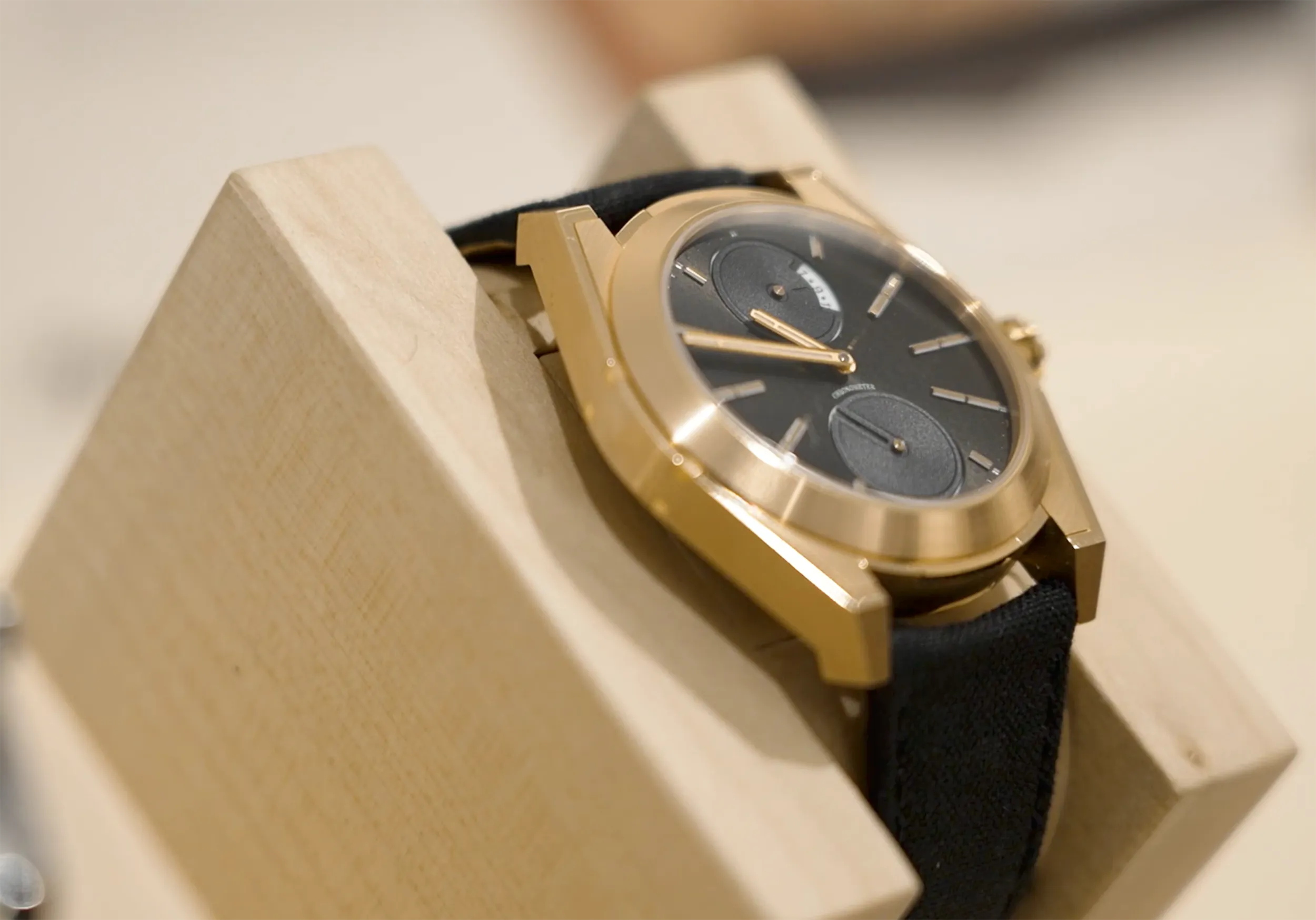 Vignette de l'article : émission Le Monde de Demain, horlogerie durable