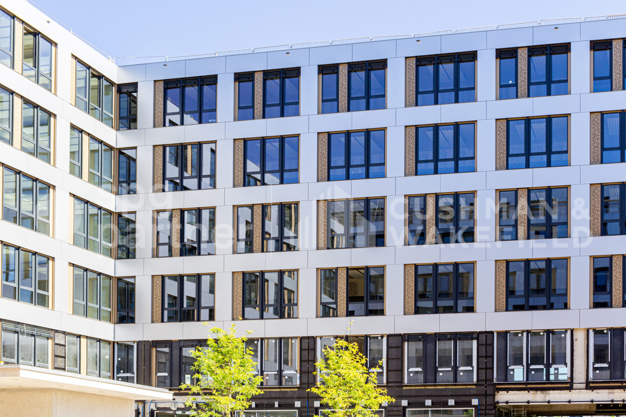Atelier à louer – 500 m² – LES CHARMILLES – Lyon 114 – Genève-Petit-Saconnex