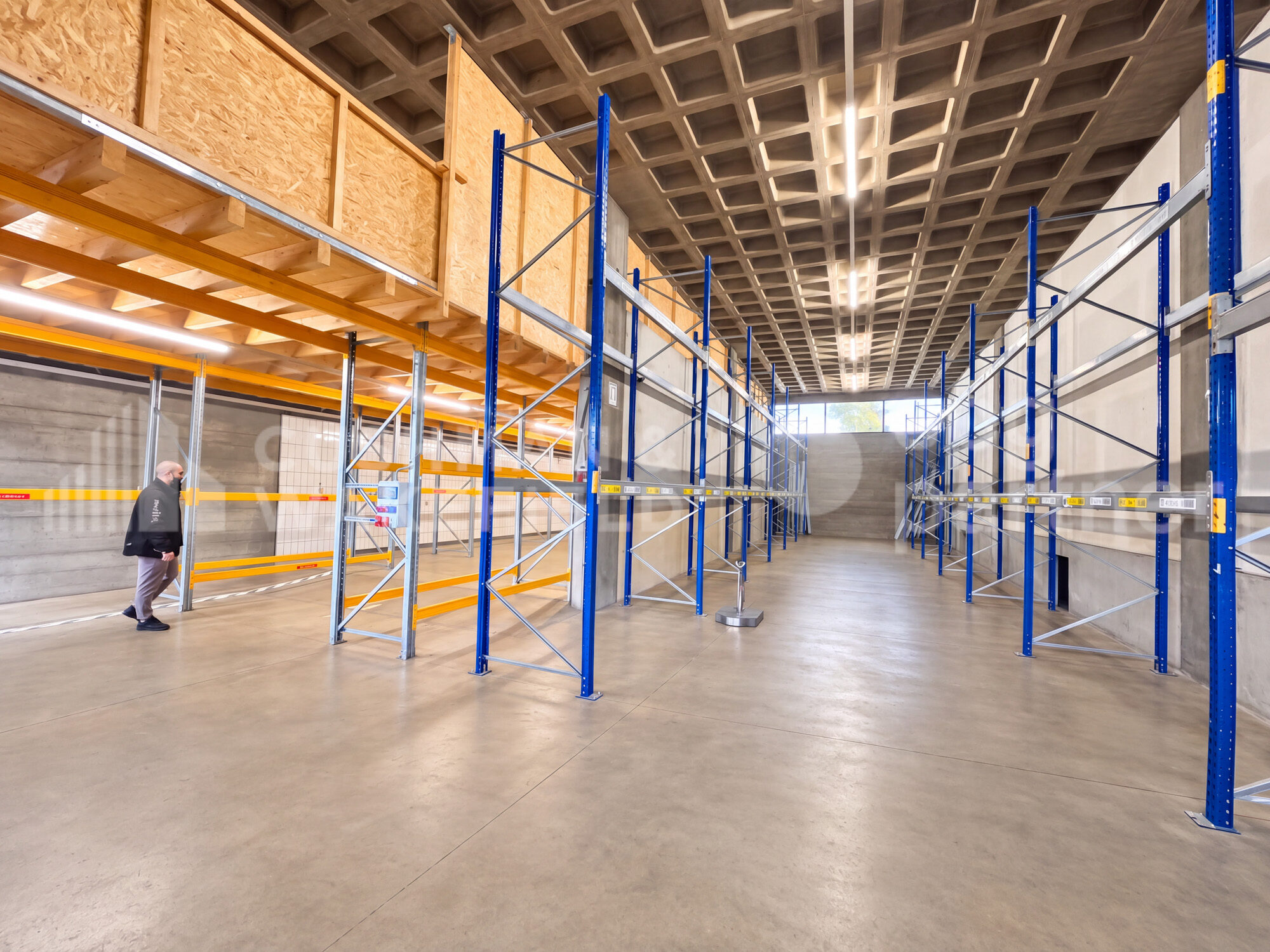 Atelier à louer – 1000 m² – PAV – Jeunes 23 – Carouge