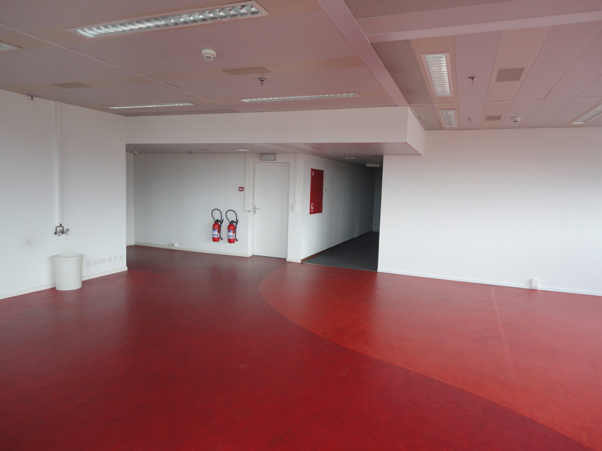 Local administratif à louer – 195 m² – ZIMEYSA – Pré-Bouvier 7 – Satigny