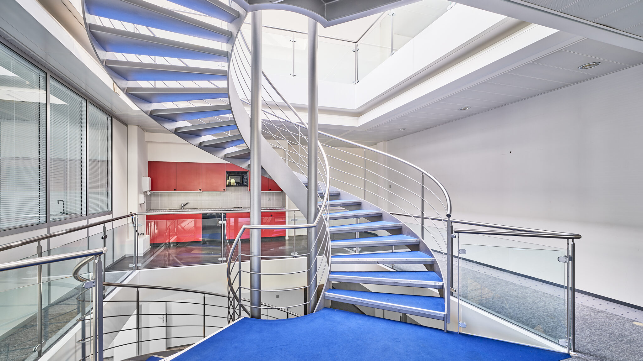 Atelier à louer – 2884 m² – ZIMEYSA – Veyrot 11 – Meyrin