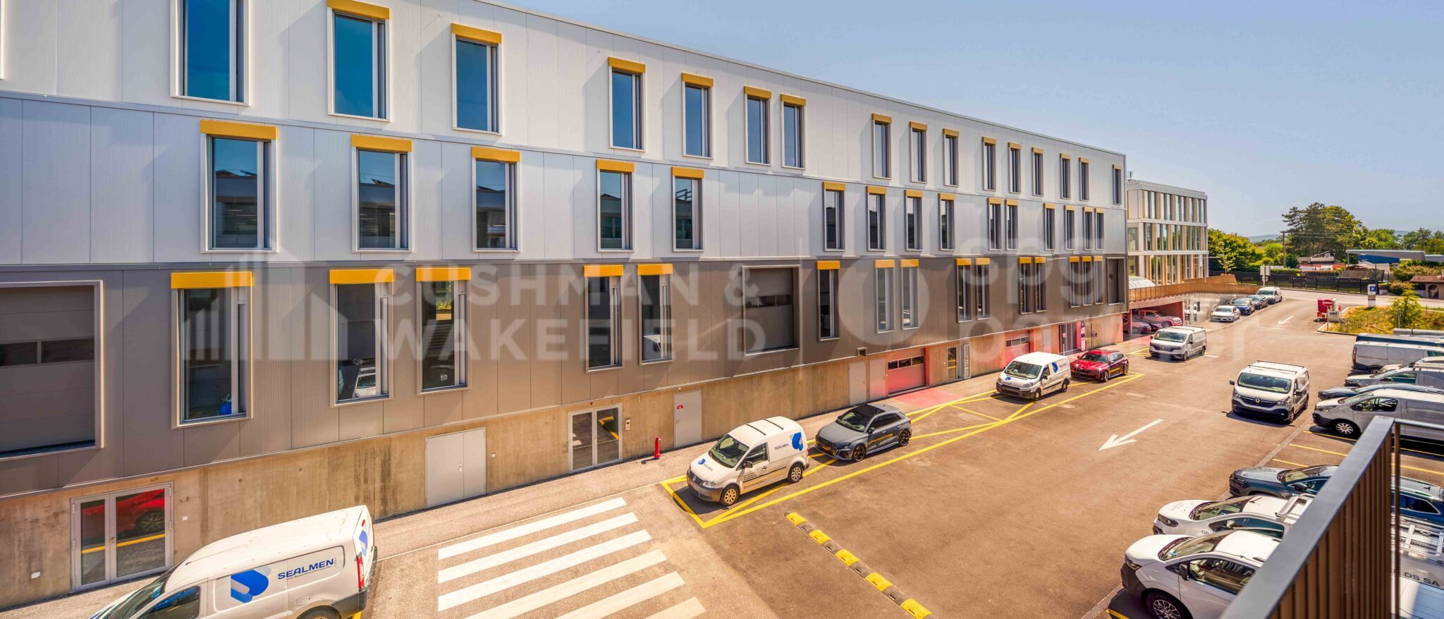 Atelier à vendre – 1500 m² – ZIMOGA – Delay 26 – Vernier