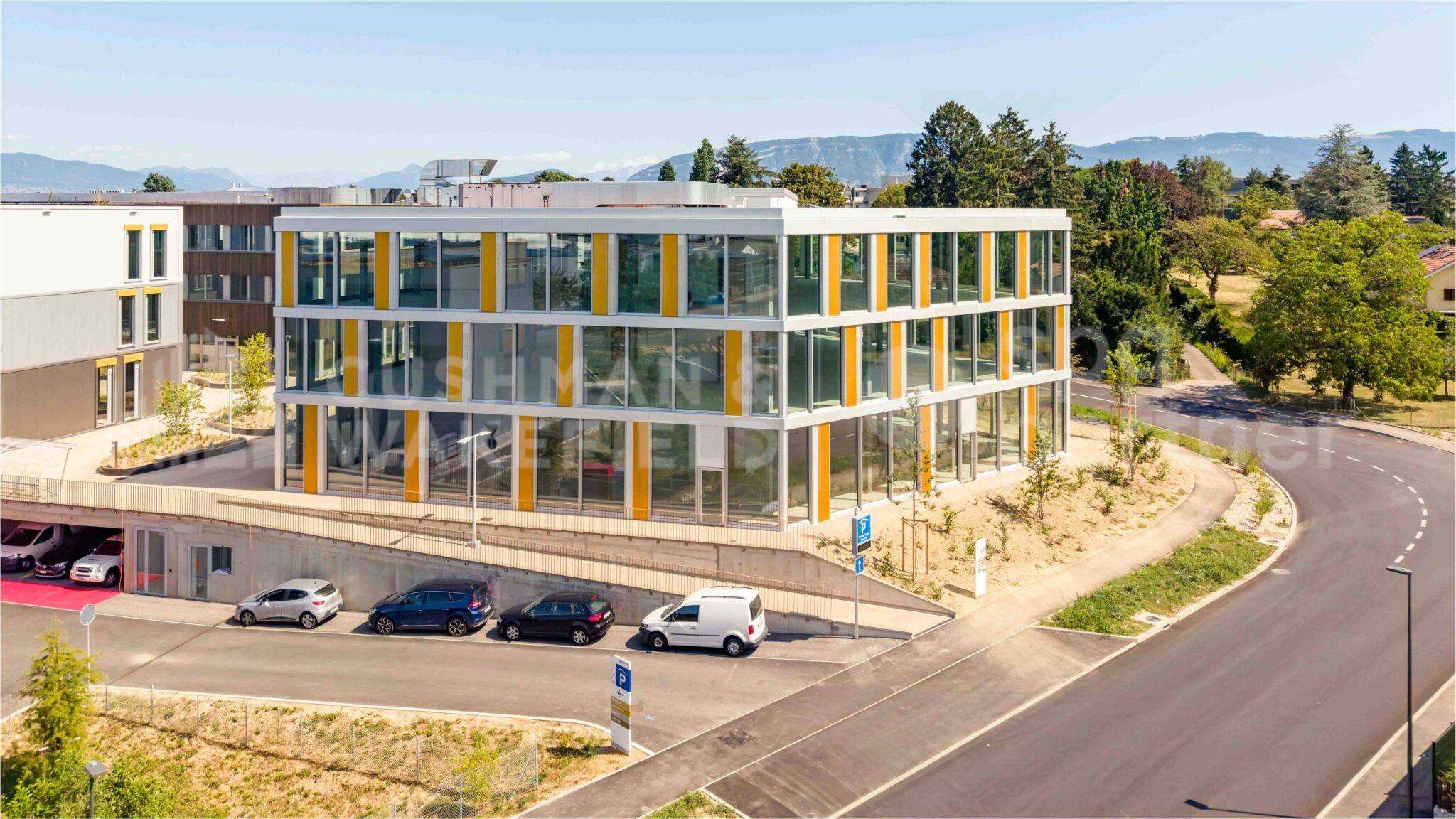 Atelier à vendre – 3500 m² – ZIMOGA – Montfleury 29 – Vernier