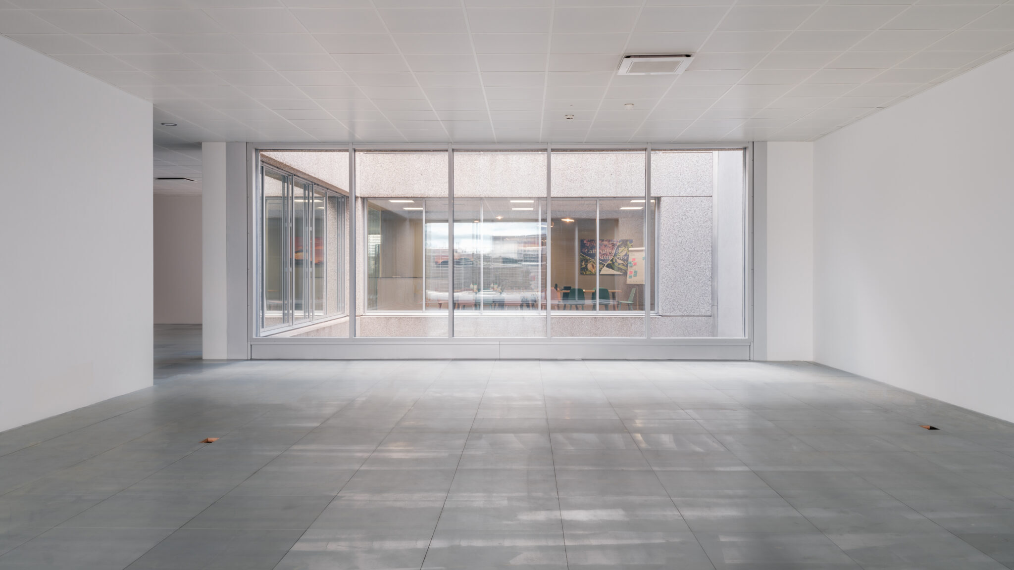 Local administratif à louer – 500 m² – ZIPLO – Pré-Fleuri 3 – Plan-Les-Ouates